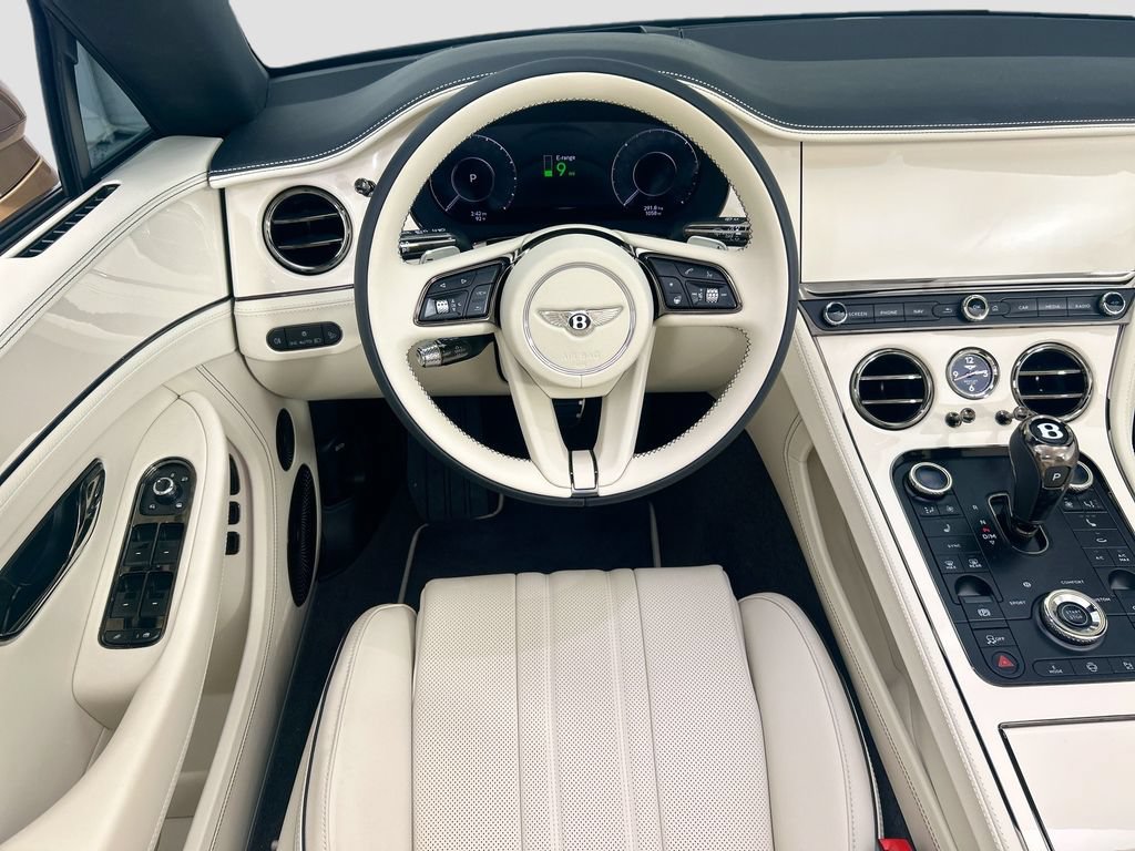 Used 2026 Bentley Continental GTC AWD/4WD image 18
