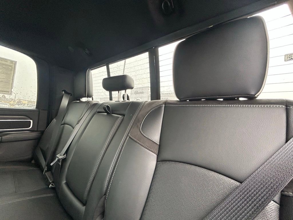 New 2026 RAM 2500 Laramie AWD/4WD image 28