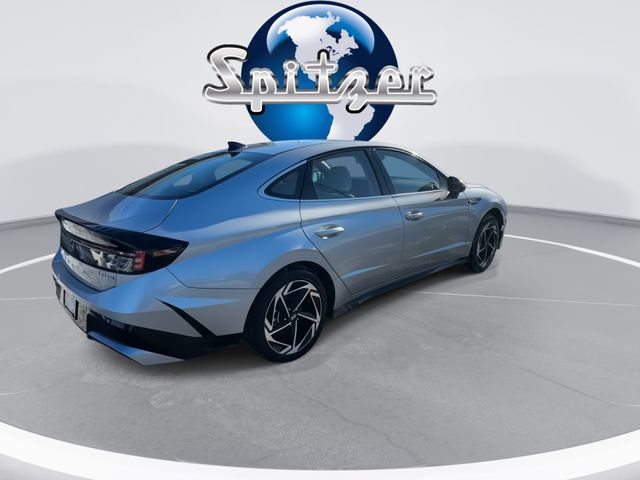 New 2026 Hyundai Sonata SEL FWD image 9