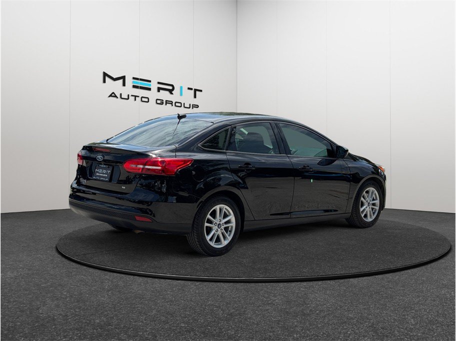 Used 2018 Ford Focus SE FWD image 9
