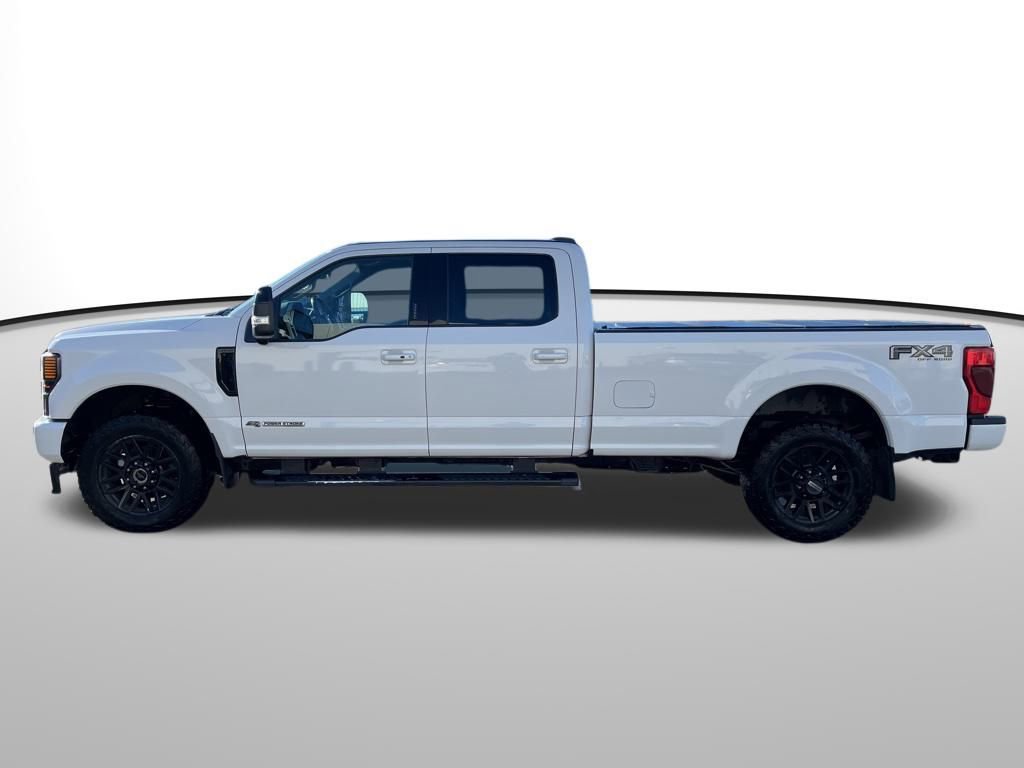 Used 2020 Ford F350 Lariat image 2