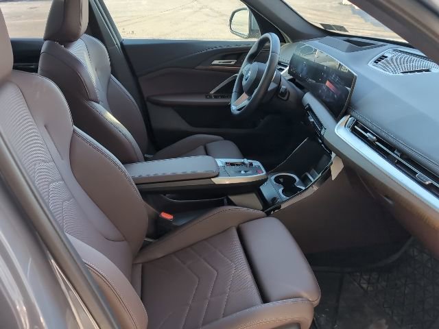 Used 2025 BMW X1 xDrive28i w/ Technology Package image 26