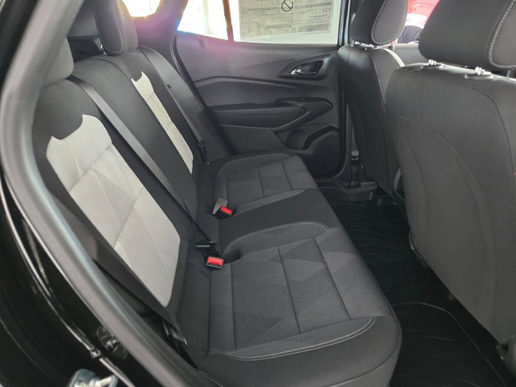 New 2026 Chevrolet Trax RS w/ Driver Confidence Package FWD image 9