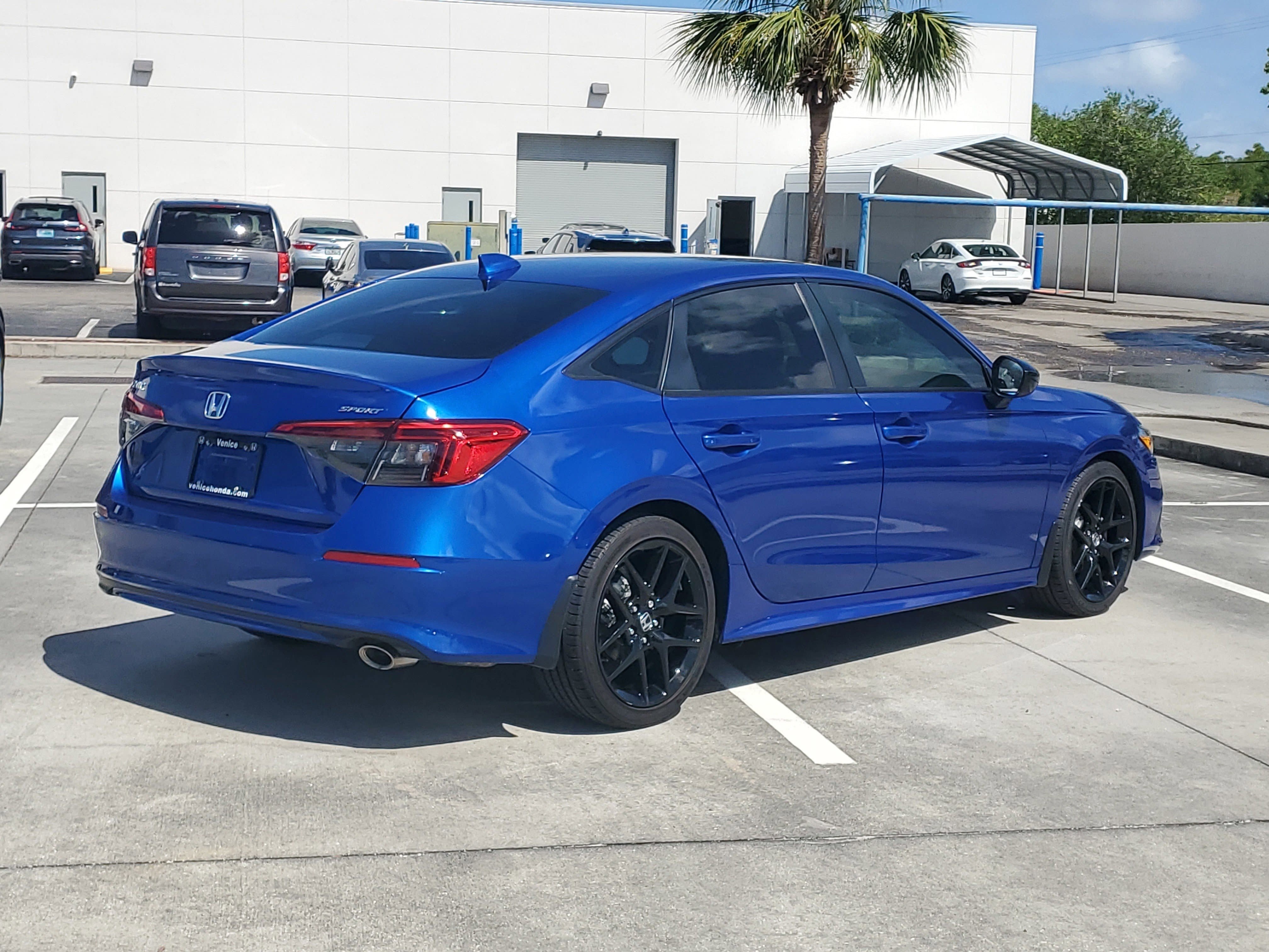 Used 2024 Honda Civic Sport image 7