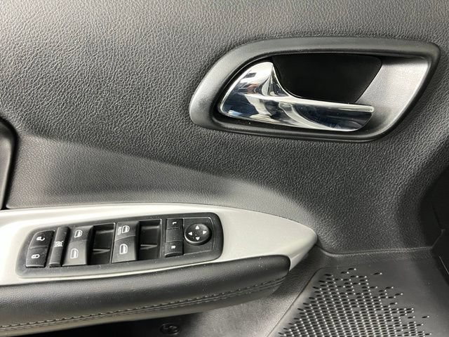 Used 2019 Dodge Journey SE w/ Connectivity Group AWD/4WD image 17