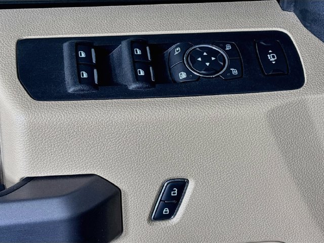 Used 2020 Ford F250 XLT w/ XLT Premium Package RWD image 18