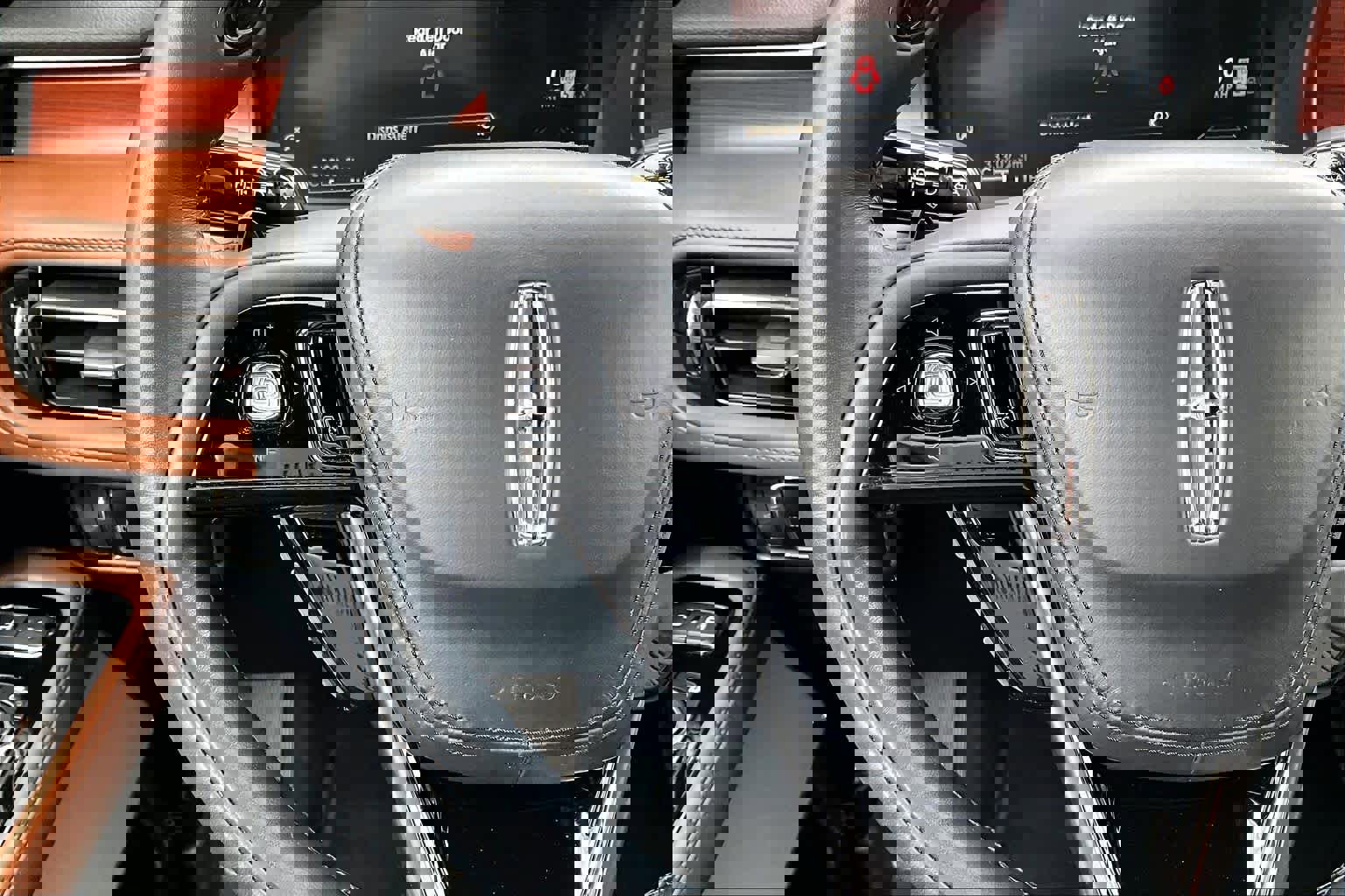 Used 2023 Lincoln Aviator Reserve w/ Equipment Group 201A image 22