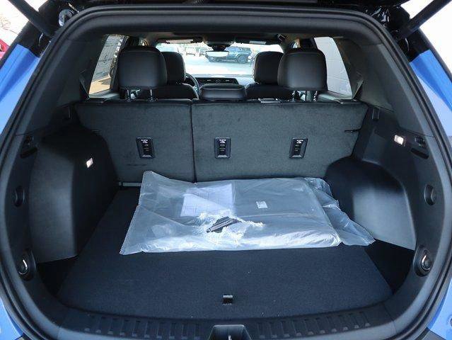 New 2026 GMC Terrain Elevation w/ Elevation Premium Package AWD/4WD image 9