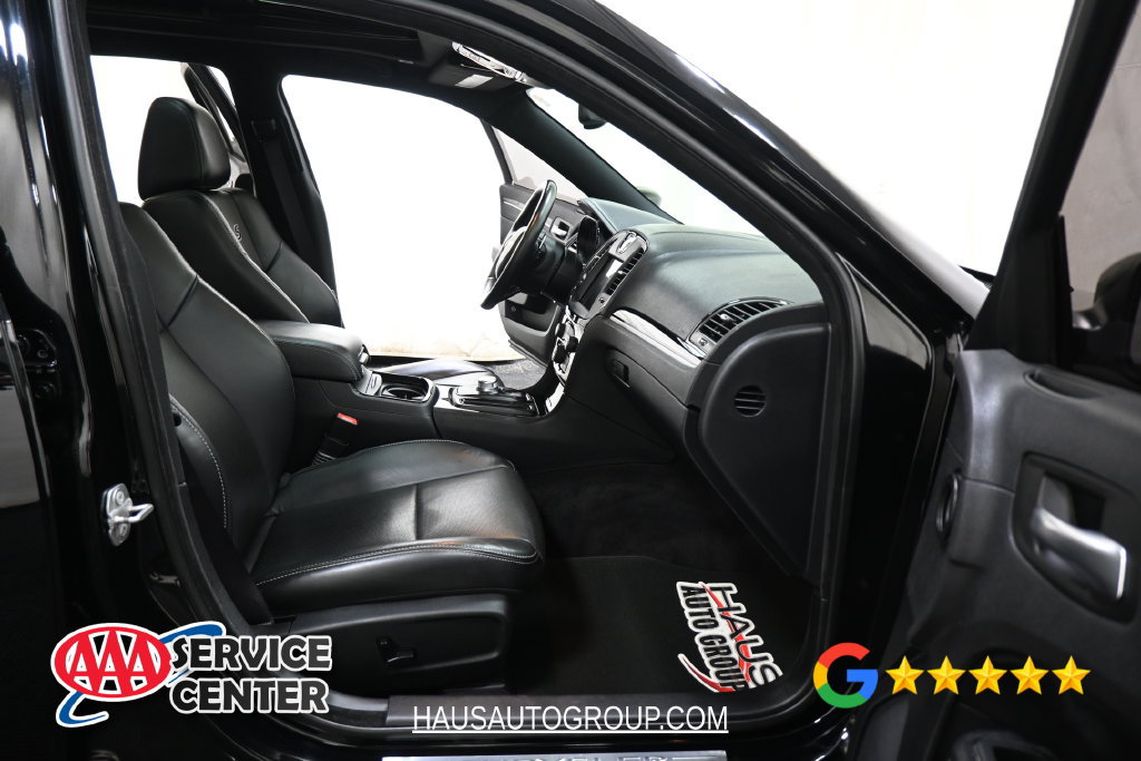 Used 2017 Chrysler 300 S w/ 300S Premium Group AWD/4WD image 12