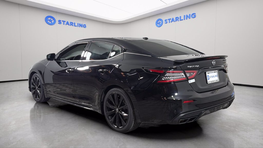 Used 2022 Nissan Maxima SR w/ Sport Mat Group FWD image 6