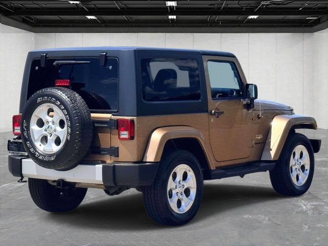 Used 2015 Jeep Wrangler Sahara w/ Connectivity Group AWD/4WD image 5