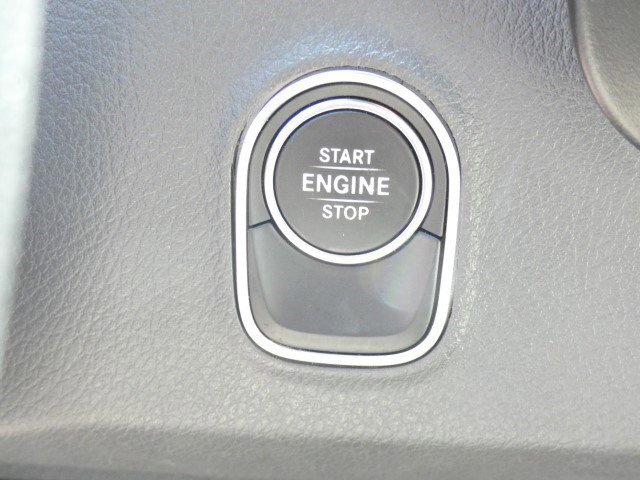 Used 2019 Mercedes-Benz Sprinter 170 image 16