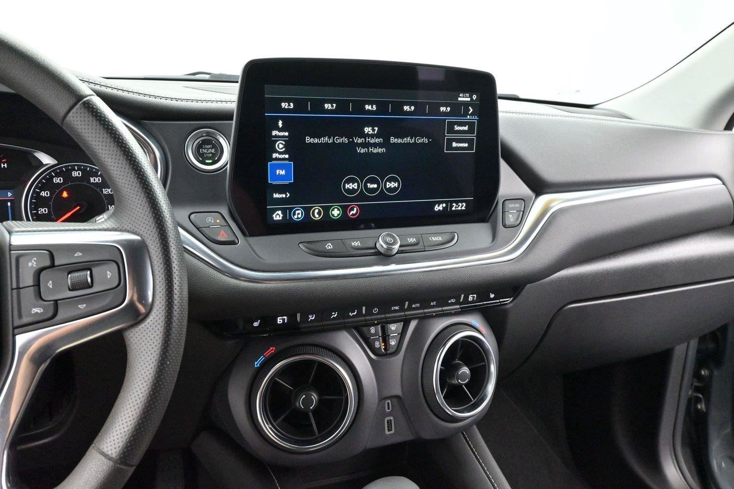 Used 2025 Chevrolet Blazer LT AWD/4WD image 18