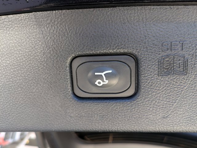 Certified 2022 Ford Edge SEL w/ Convenience Package image 19