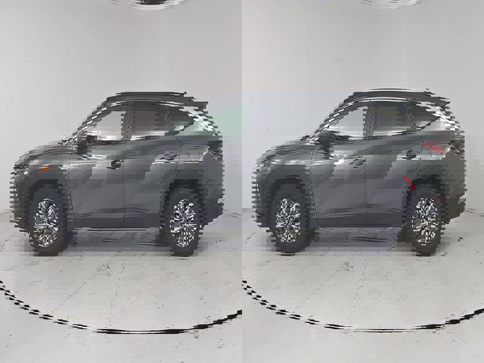 Used 2024 Hyundai Tucson Blue image 3