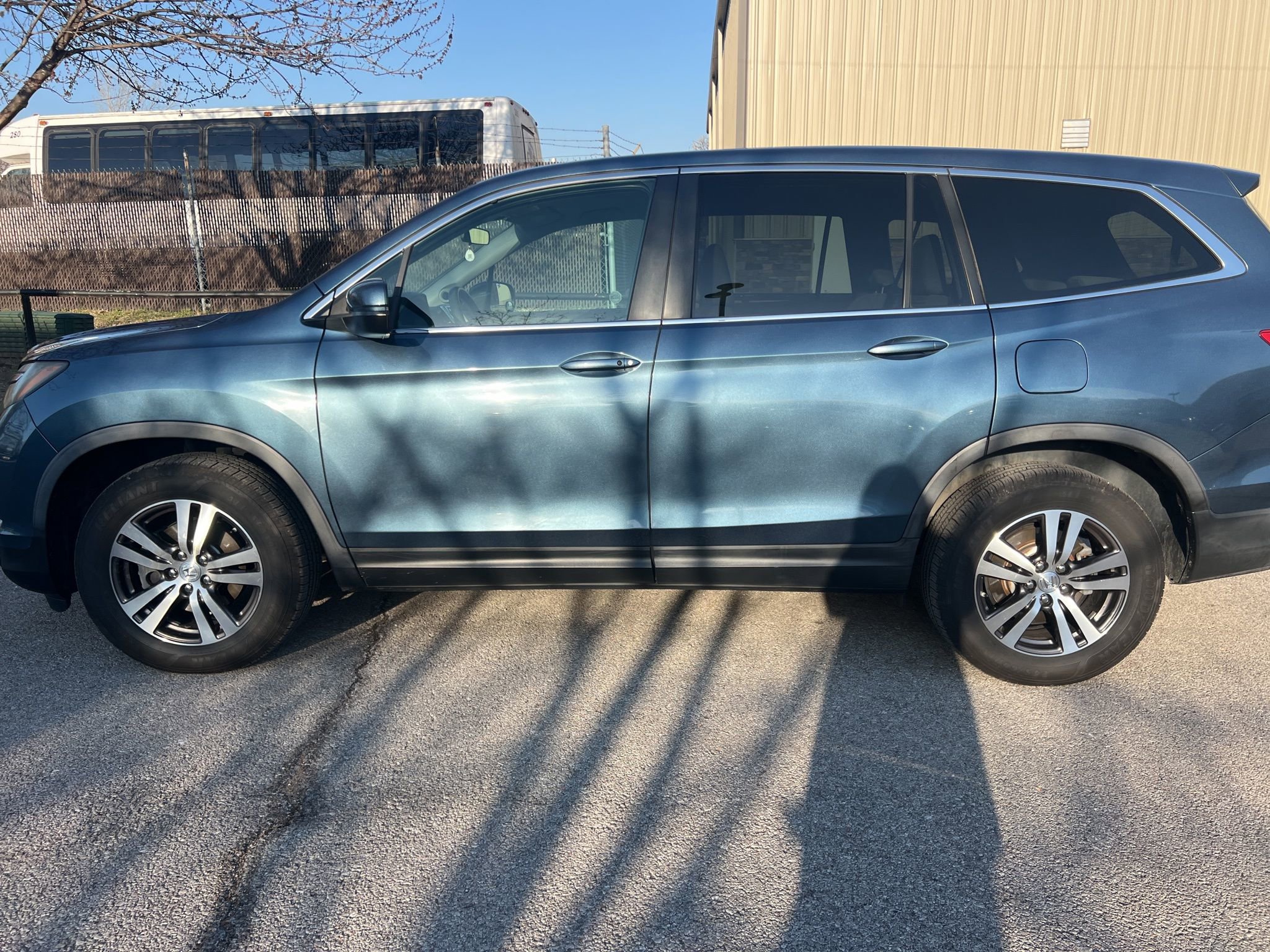 Used 2016 Honda Pilot EX image 9