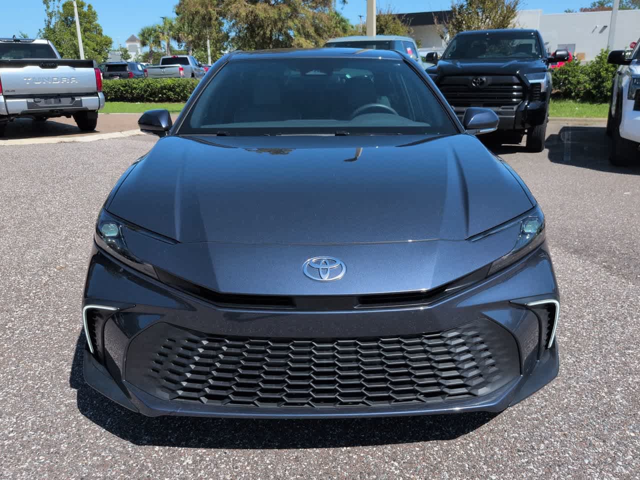 Used 2026 Toyota Camry SE FWD image 9