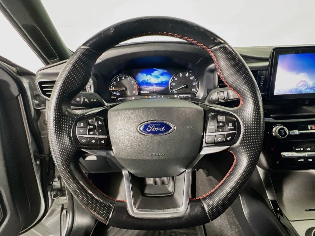 Used 2022 Ford Explorer ST-Line w/ Class IV Trailer Tow Package AWD/4WD image 7