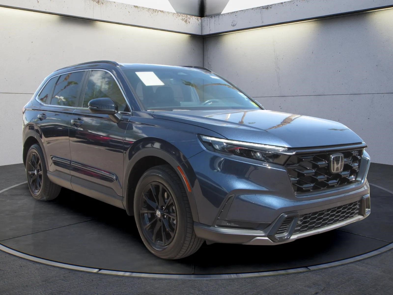 Certified 2024 Honda CR-V Sport-L image 2