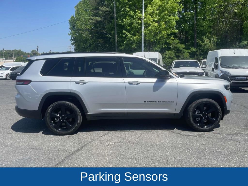 Certified 2024 Jeep Grand Cherokee L Limited w/ Luxury Tech Group II AWD/4WD image 10
