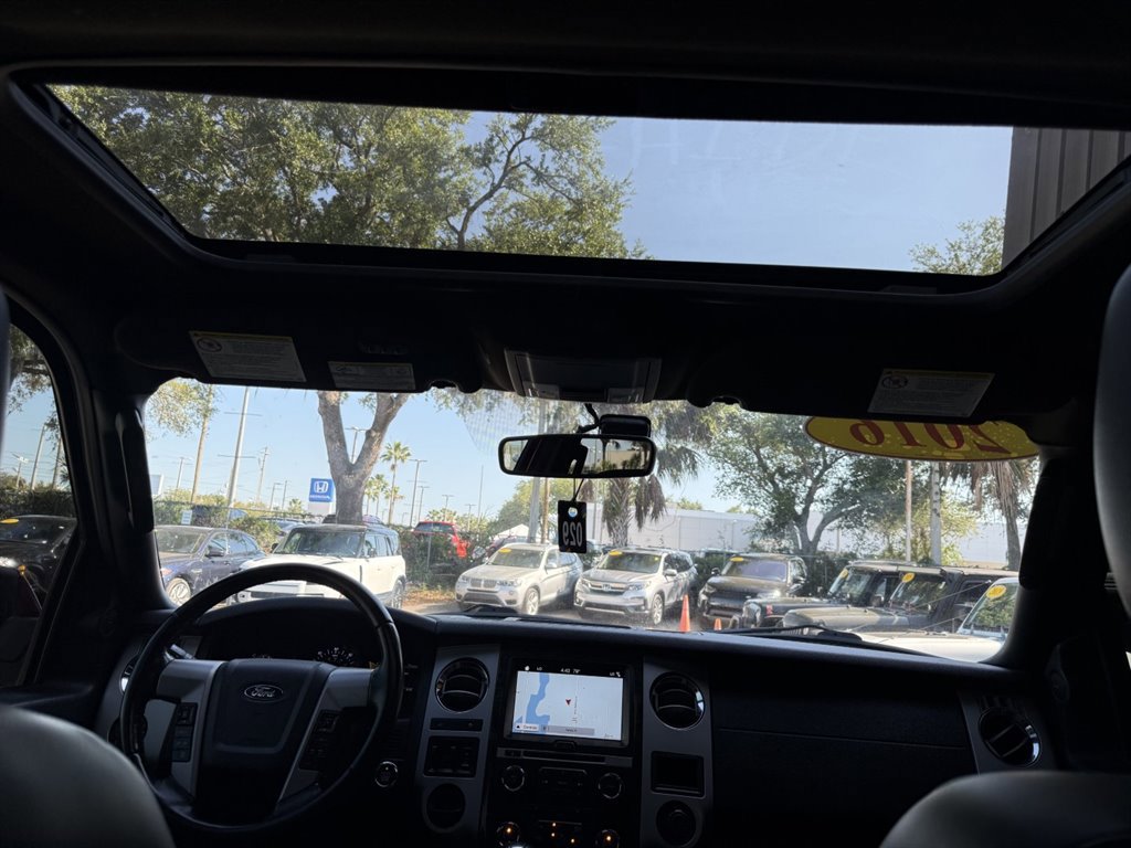Used 2016 Ford Expedition Limited w/ Equipment Group 301A RWD image 21