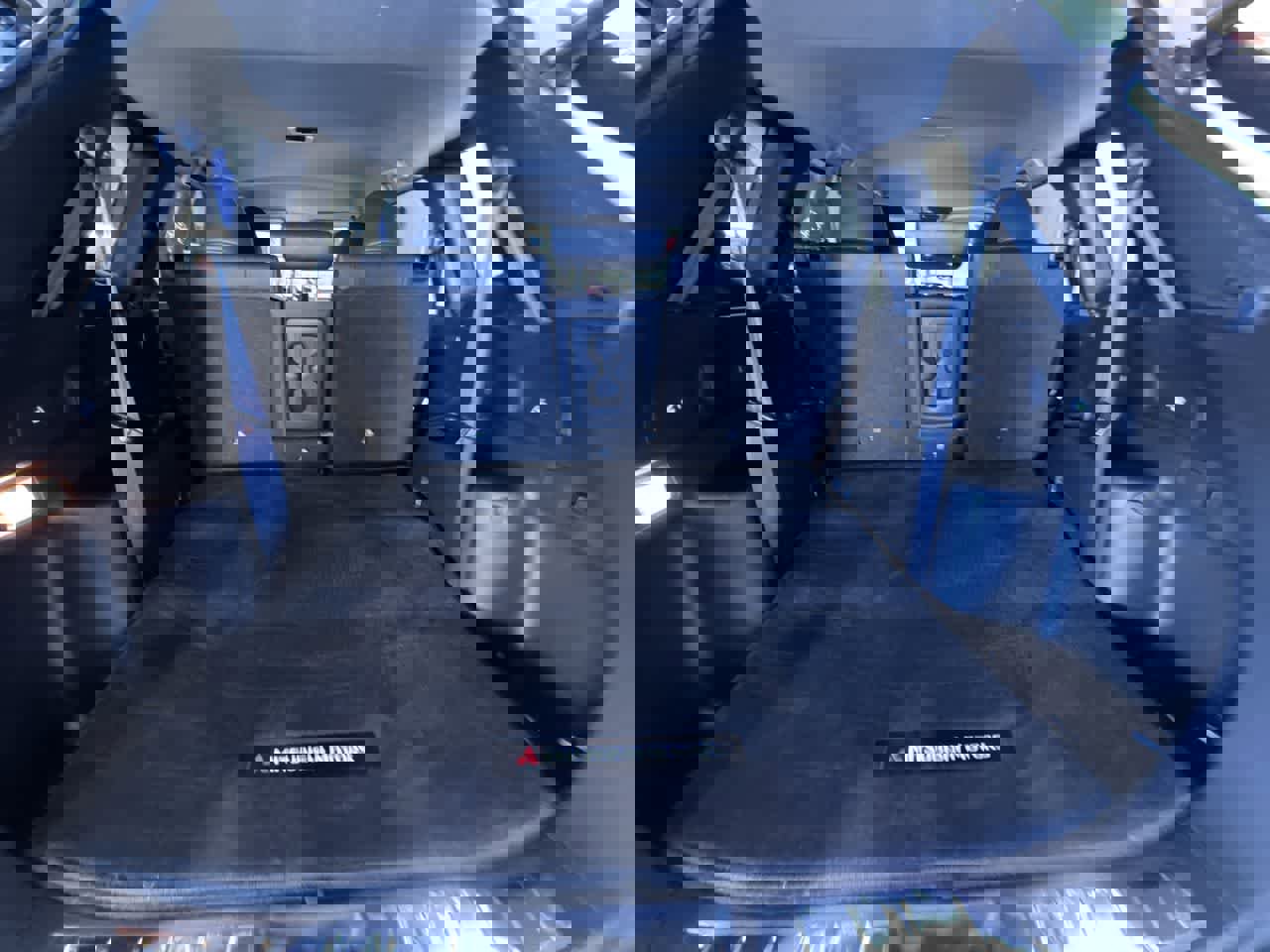 Used 2024 Mitsubishi Outlander SE image 42