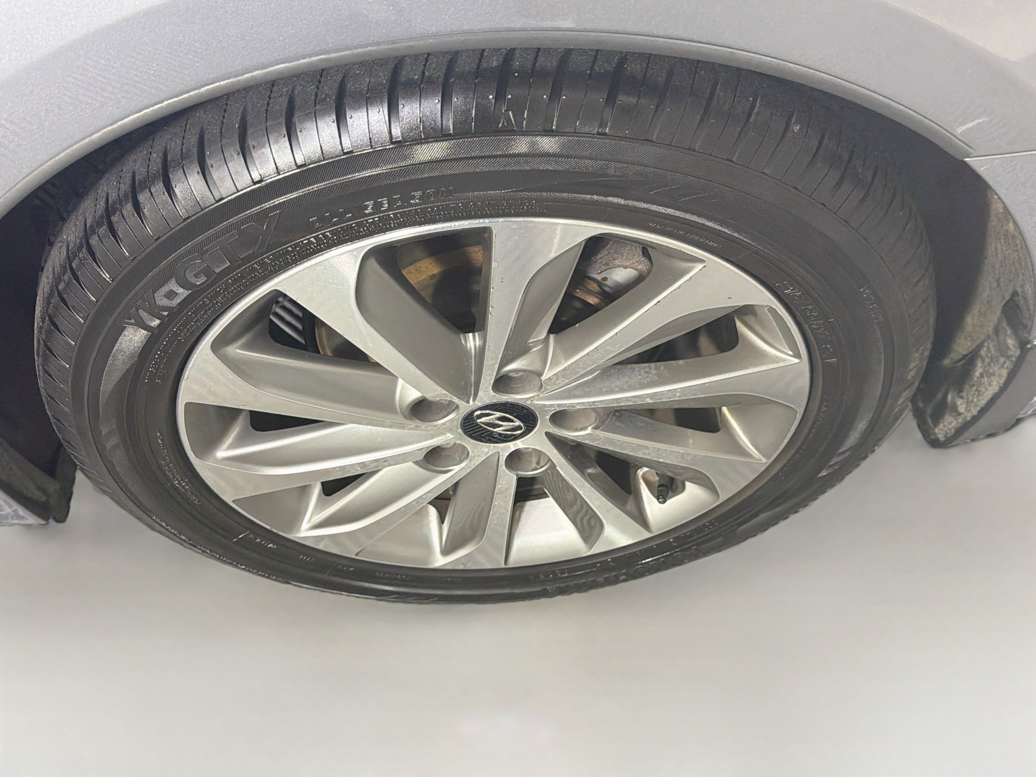 Used 2016 Hyundai Sonata Sport w/ Option Group 02 FWD image 11