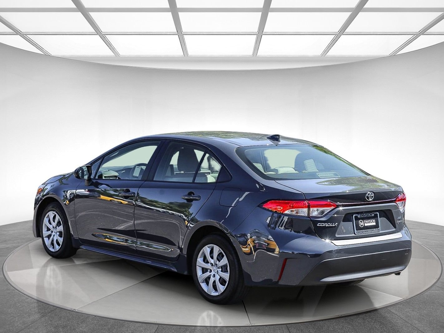Used 2026 Toyota Corolla LE FWD image 2