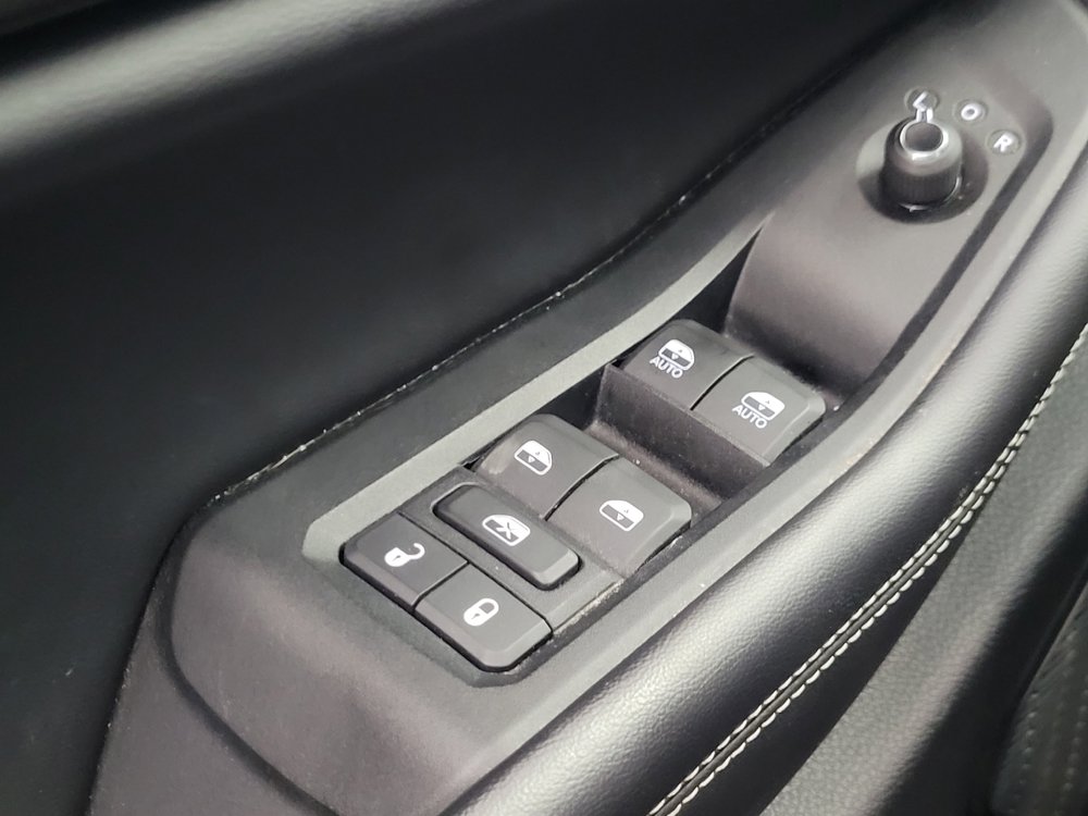 Used 2023 Jeep Grand Cherokee Altitude AWD/4WD image 27