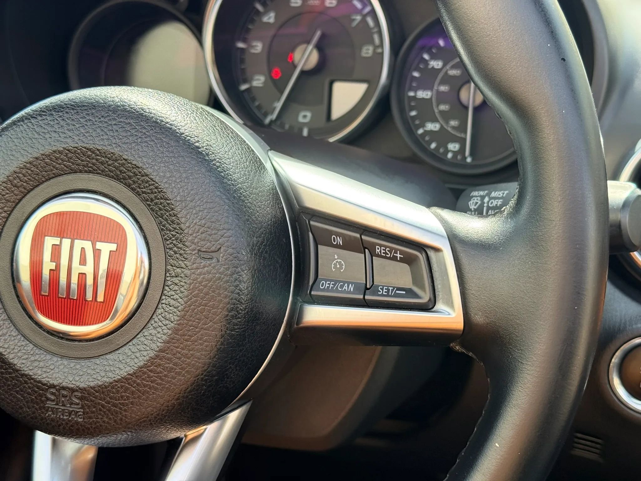 Used 2019 FIAT 124 Spider Lusso w/ Visibility Group image 28