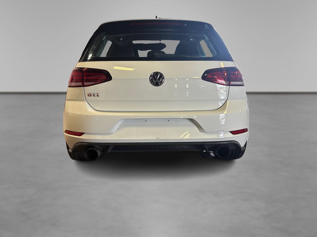 Used 2018 Volkswagen GTI SE FWD image 17