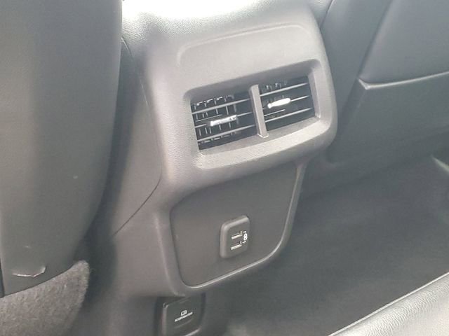 Used 2021 GMC Terrain SLT image 26