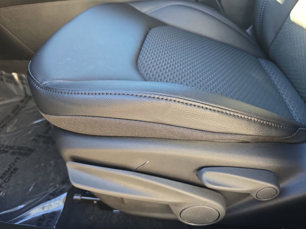 New 2026 Jeep Compass Latitude image 29