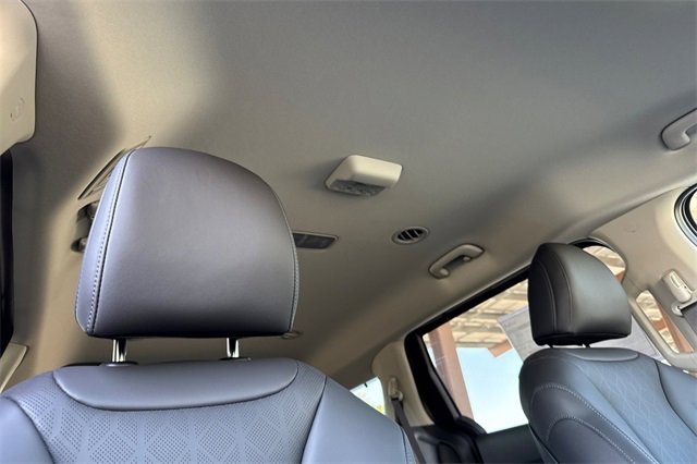 New 2026 Kia Carnival EX image 20