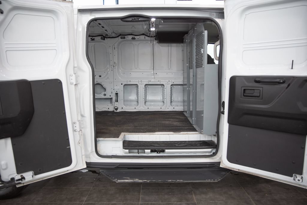 Used 2018 Ford Transit 350 148 Low Roof RWD image 15