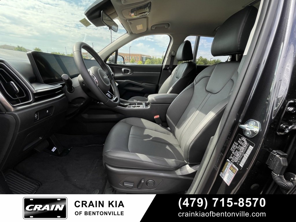 New 2025 Kia Sorento S image 22