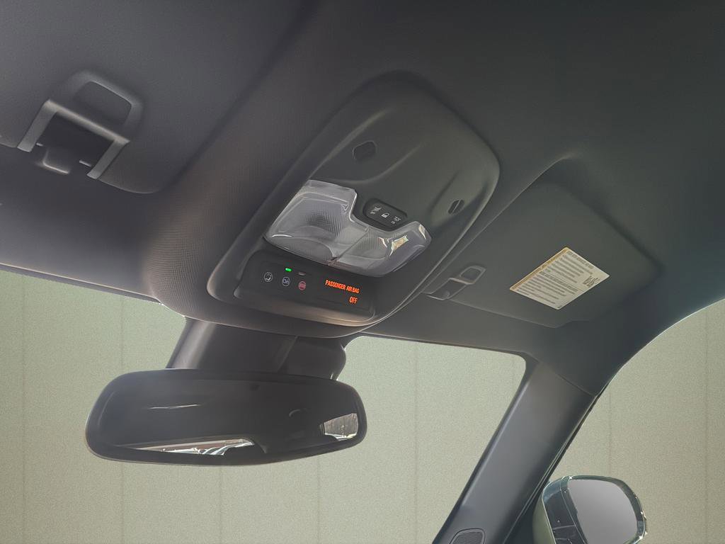 Used 2023 Chevrolet TrailBlazer RS w/ Convenience Package image 34