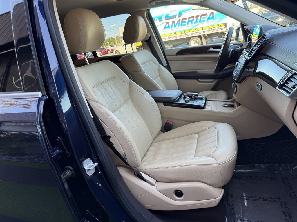 Used 2017 Mercedes-Benz GLS 450 4MATIC w/ Premium Package image 21