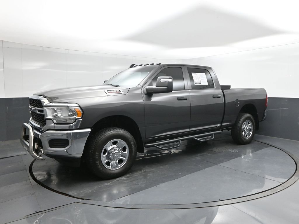 Used 2024 RAM 2500 Tradesman w/ Chrome Appearance Group AWD/4WD image 1