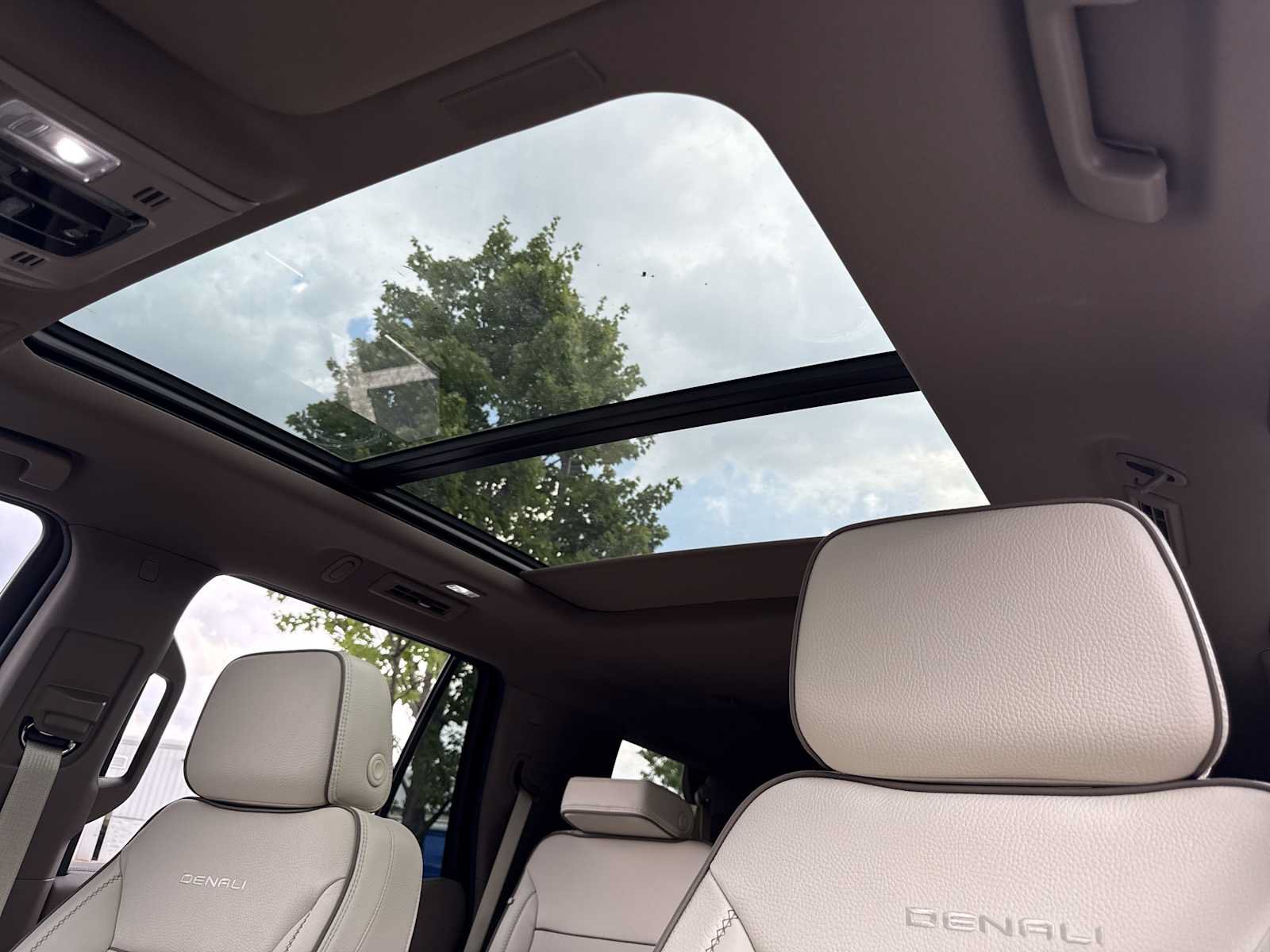 New 2026 GMC Yukon Denali w/ Sun & Power Step Package RWD image 6