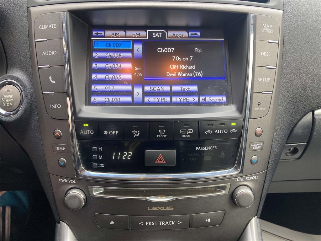 Used 2013 Lexus IS 350C image 13