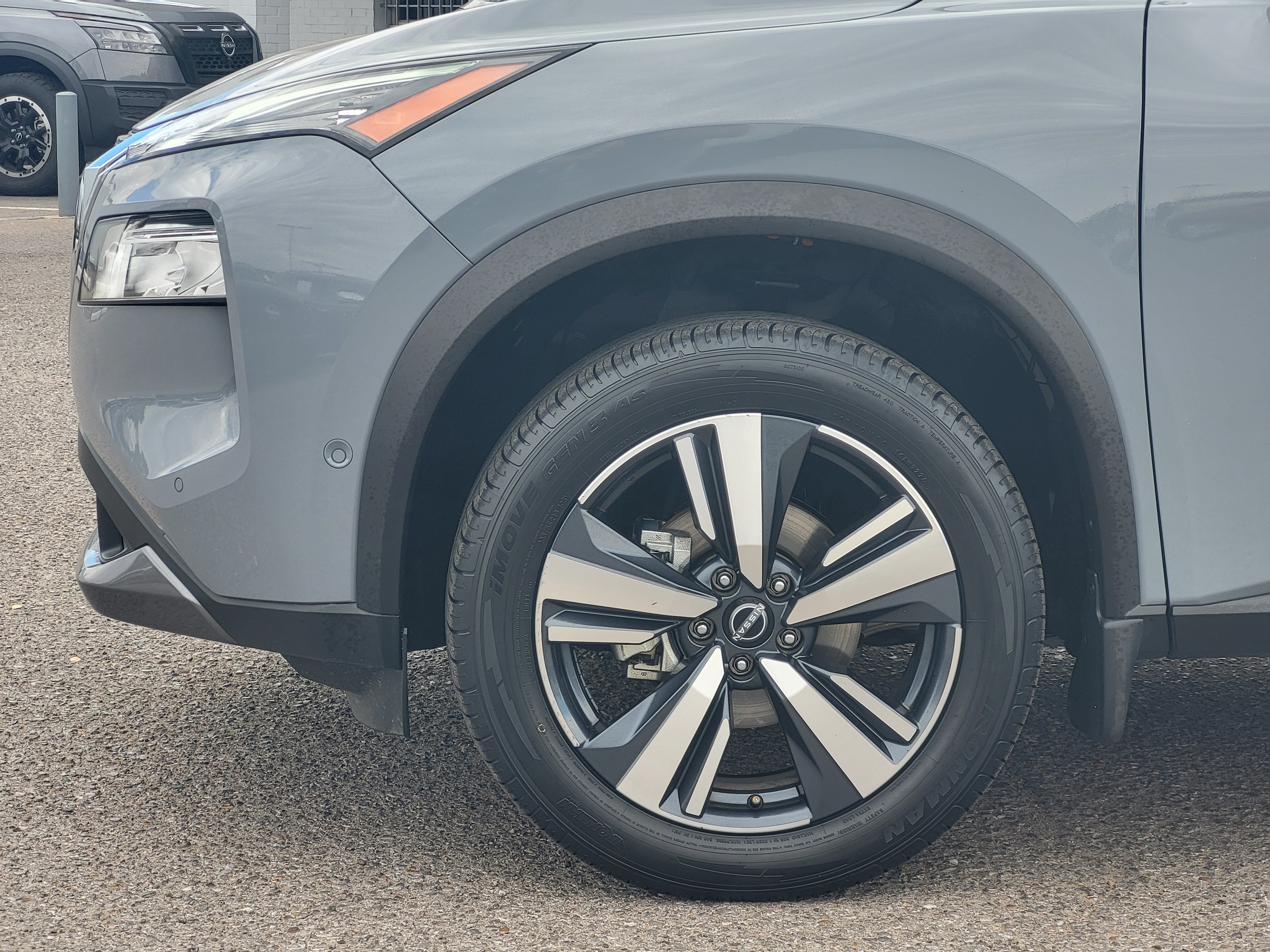 Certified 2023 Nissan Rogue SL w/ SL Premium Package AWD/4WD image 8