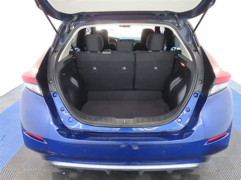 Used 2023 Nissan Leaf S image 12