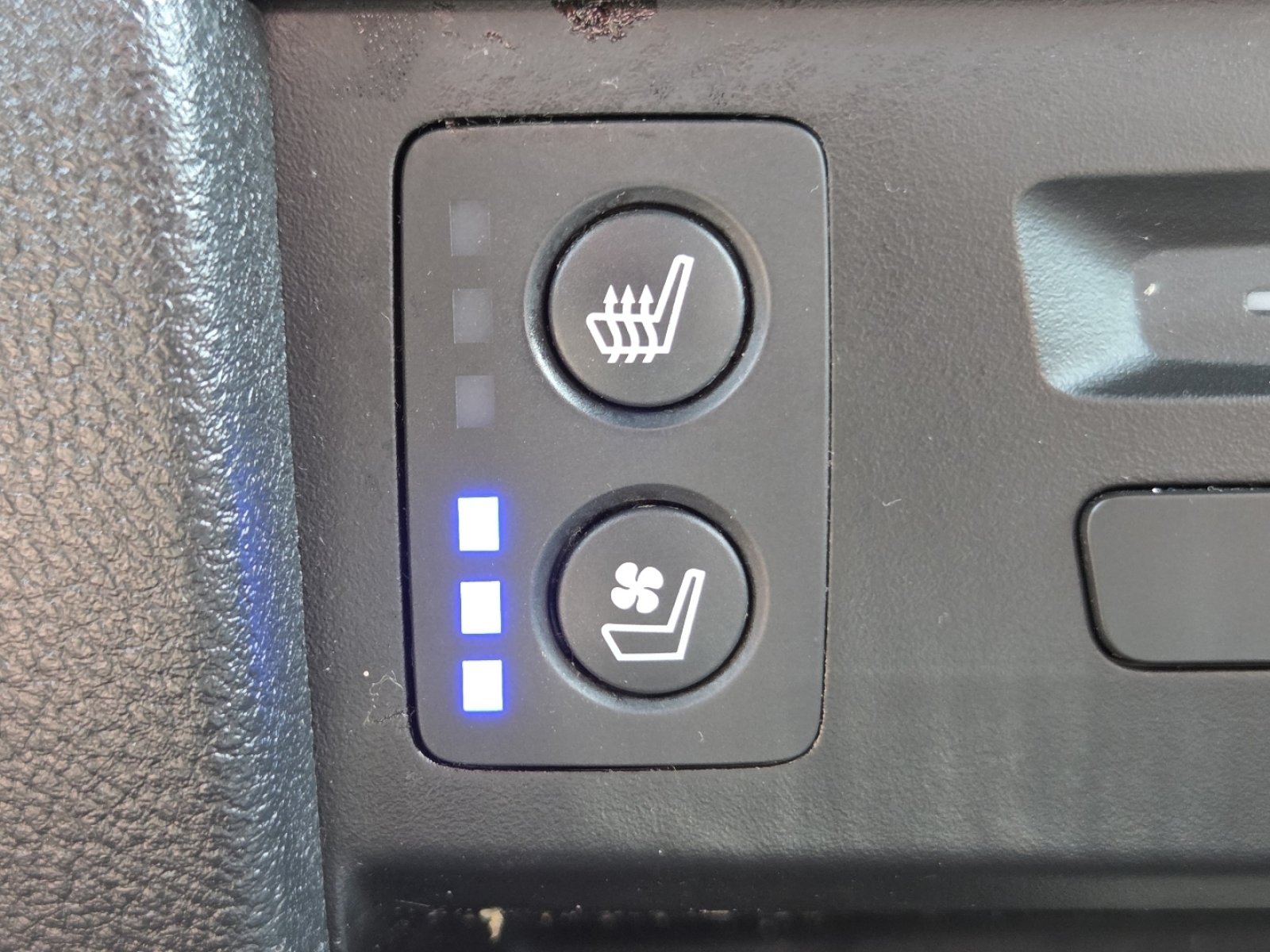 Certified 2021 Honda Pilot Black Edition image 8