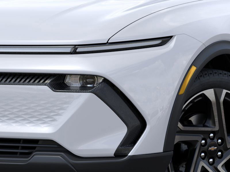 New 2026 Chevrolet Equinox EV LT image 11