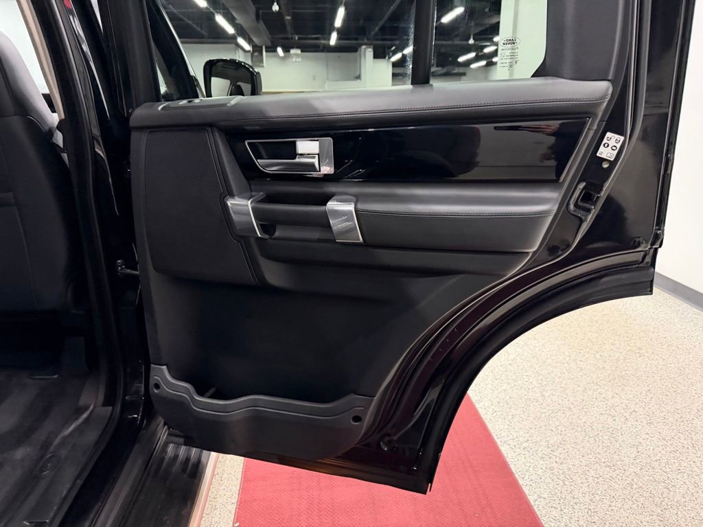 Used 2016 Land Rover LR4 HSE LUX AWD/4WD image 33