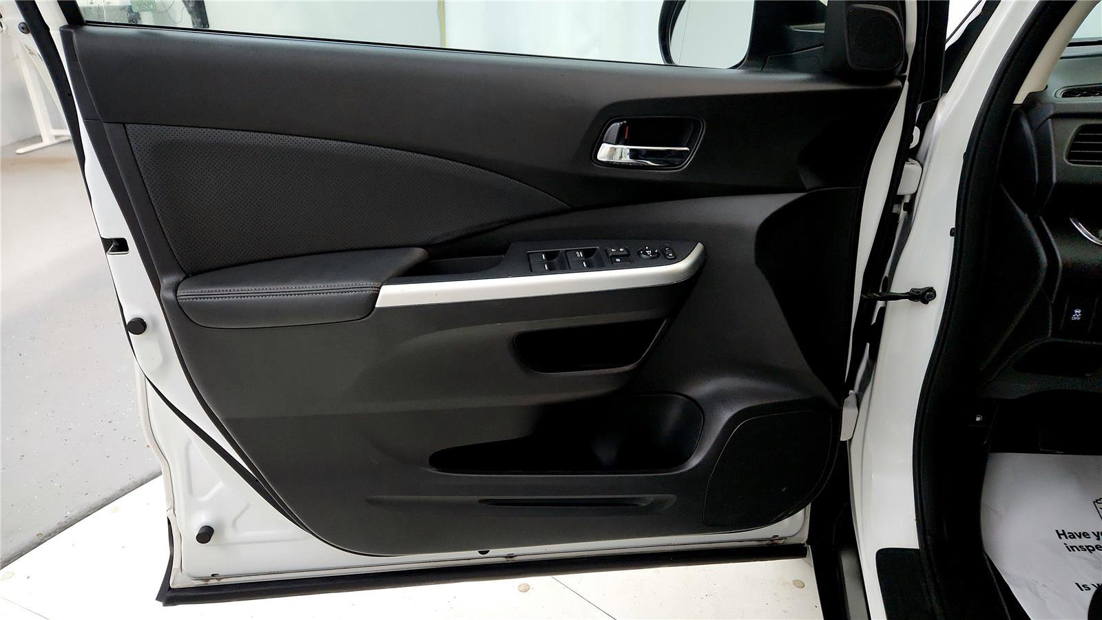 Used 2015 Honda CR-V EX-L image 22