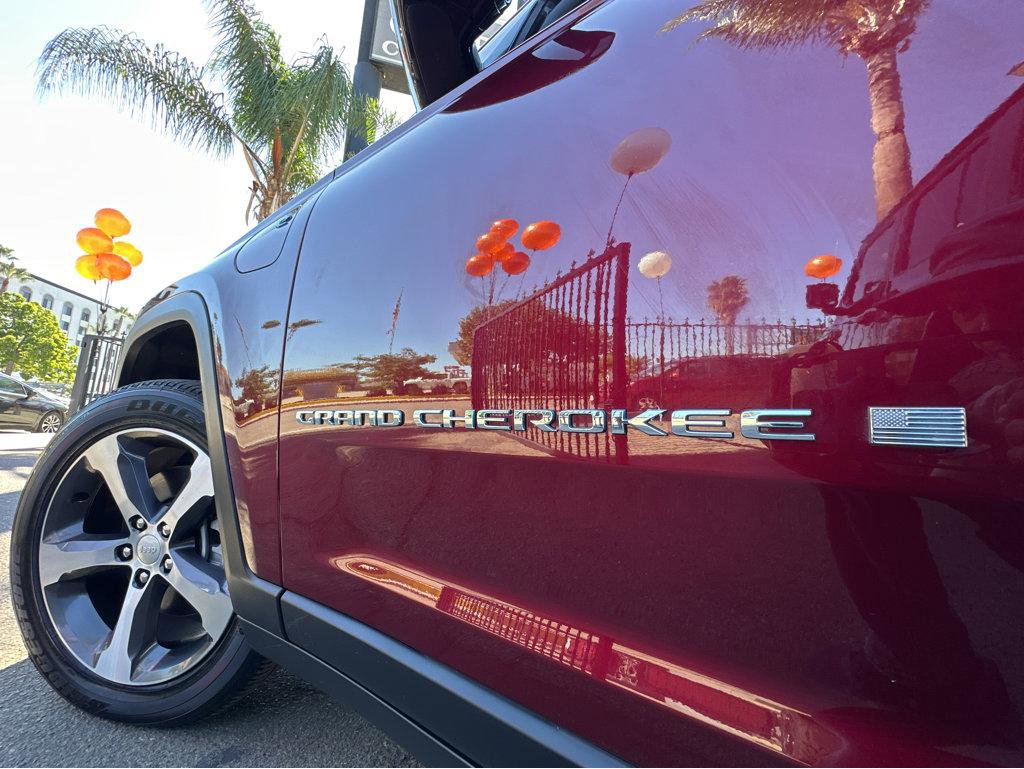 Used 2023 Jeep Grand Cherokee 4WD 4xe image 45