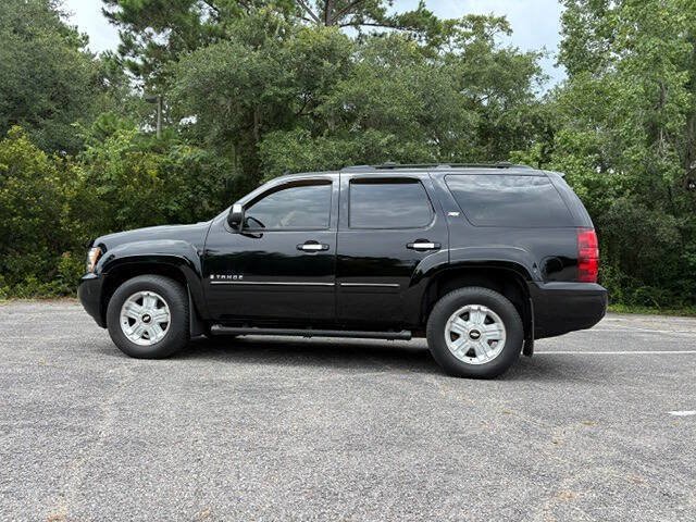Used 2007 Chevrolet Tahoe LT w/ LT Preferred Equipment Group AWD/4WD image 9