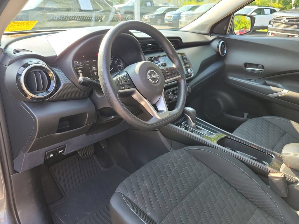 Used 2022 Nissan Kicks SV FWD image 21